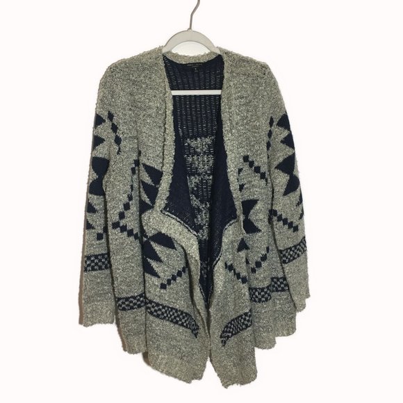 Romeo & Juliet Waterfall Cardigan Size M - Picture 1 of 10